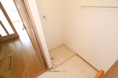 【洗面所】 | サンパティーク・ロジュマンＣ | サンパティークロジュマンC棟　101号室　2018年10月12日撮影