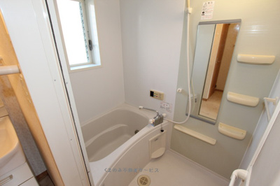 【浴室】 | サンパティーク・ロジュマンＣ | サンパティークロジュマンC棟　101号室　2018年10月12日撮影