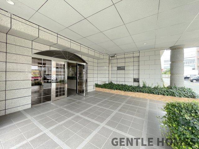 グランアバンセ福重のエントランス