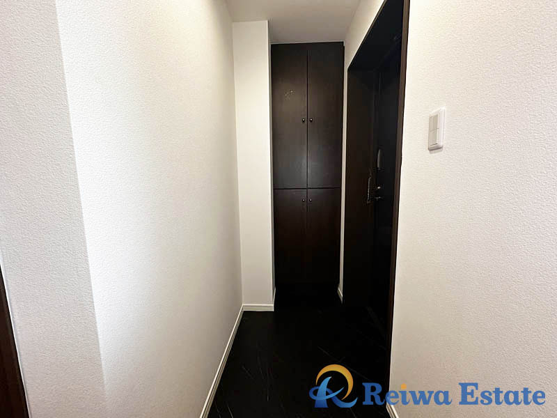 コスモ茅ヶ崎ベルセーヌの玄関