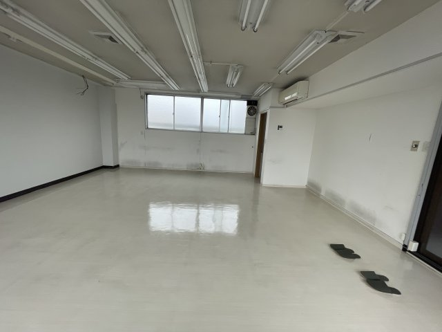  | 富田駅前店舗1号棟O
