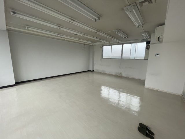  | 富田駅前店舗1号棟O