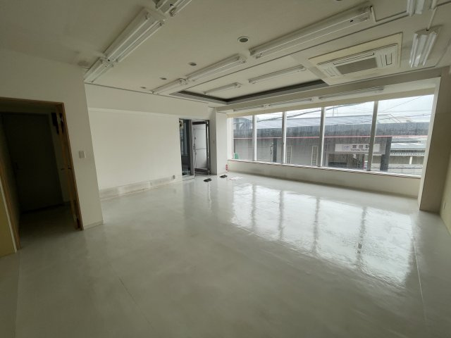  | 富田駅前店舗1号棟O