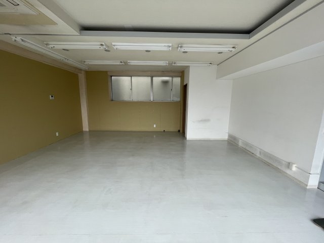  | 富田駅前店舗1号棟O