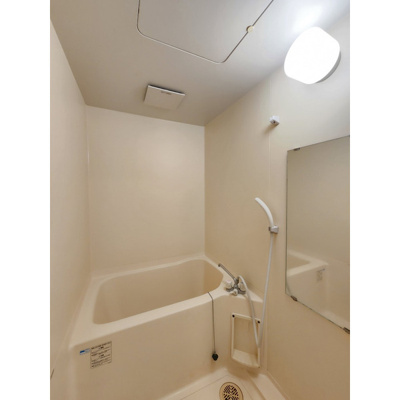 【浴室】 | ローテ・ローゼＢ棟 | 日々の暮らしに欠かせないお風呂です