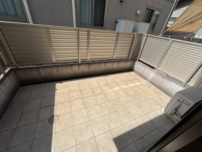 【バルコニー】 | 楓 | 南西向き