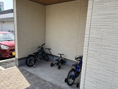 【その他】 | 楓 | 屋根付き駐輪場