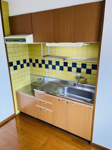 仲介手数料0円！！サントロペ三条のキッチン