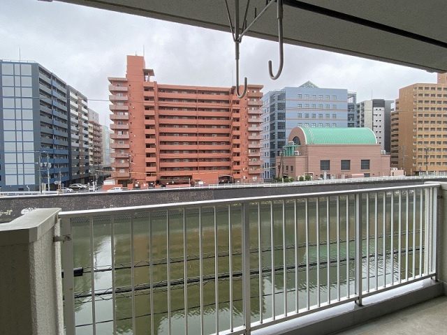 新栄アンピール第2博多駅東の展望