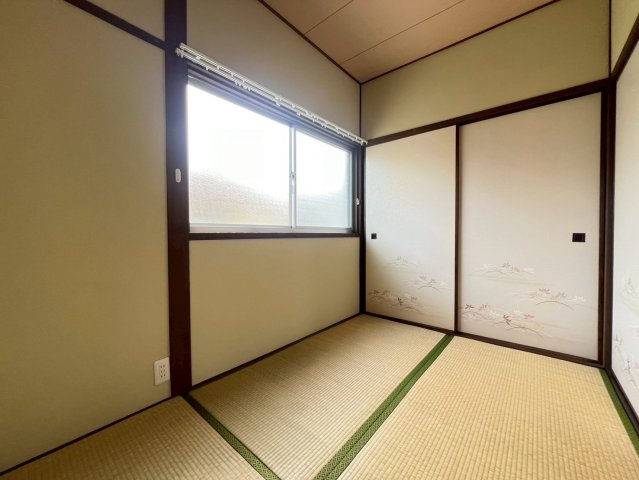 旭が丘3丁目戸建の和室