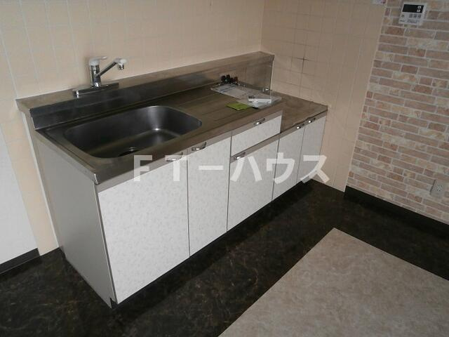 パオ・ヤマニシのキッチン