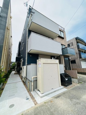 仲介手数料0円！！リーブルファイン三条の外観