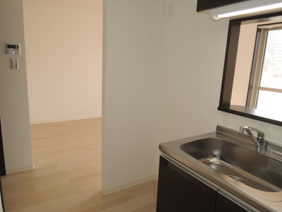 【キッチン】 | ヴィラ萱振 | キッチンでお料理をお楽しみください