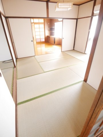 林貸家の和室