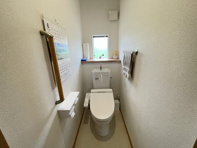 尾張旭市旭台のトイレ|シャワートイレ