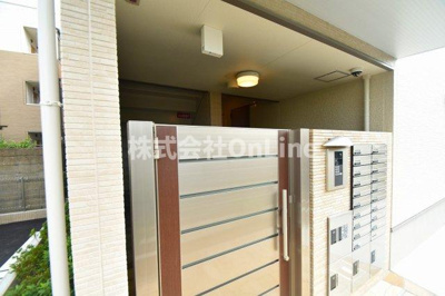 【エントランス】 | リバーサイド東久宝寺十番館