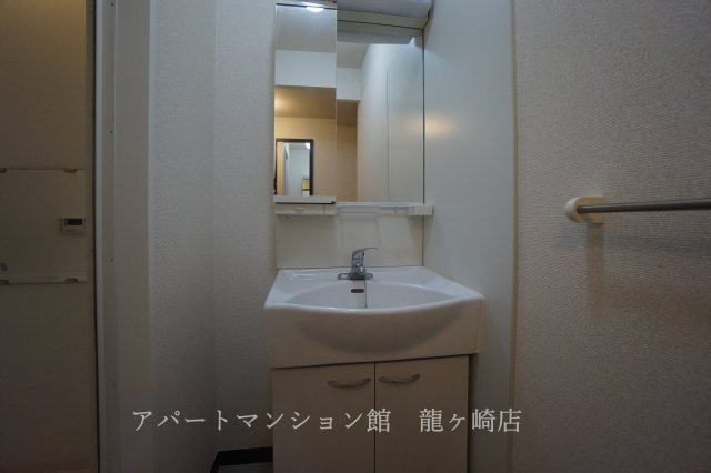 レオネクストパークサイドヒルⅡの独立洗面台|画像7