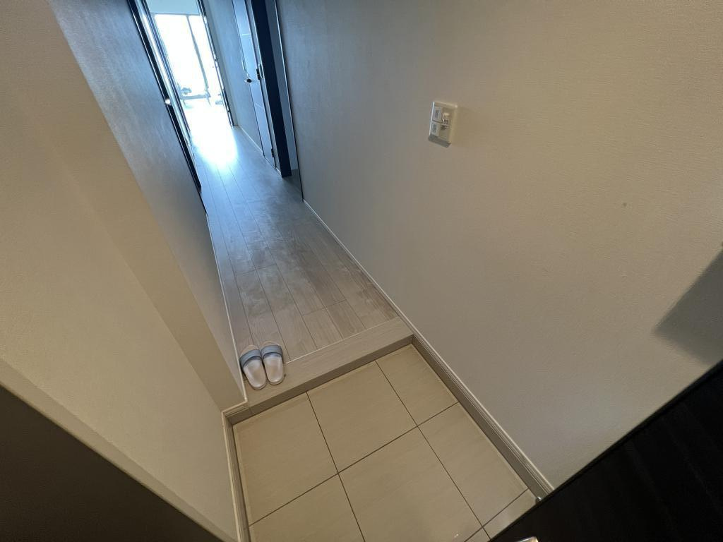 プレミスト京町本丁の玄関