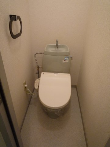 サンライフ宮野Bのトイレ|ウォシュレット付