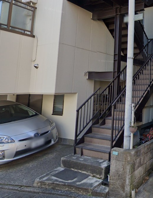 セゾンドフジのエントランス