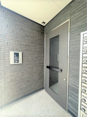 ヴィラ立場のエントランス