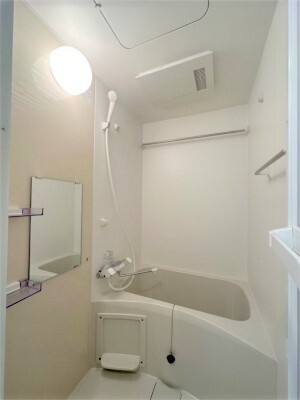 ヴィラ立場の浴室