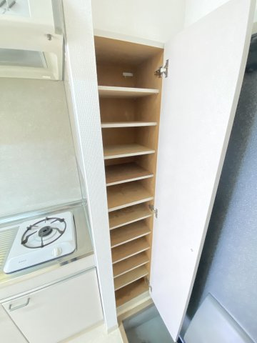 ハイツサンフラワーの収納