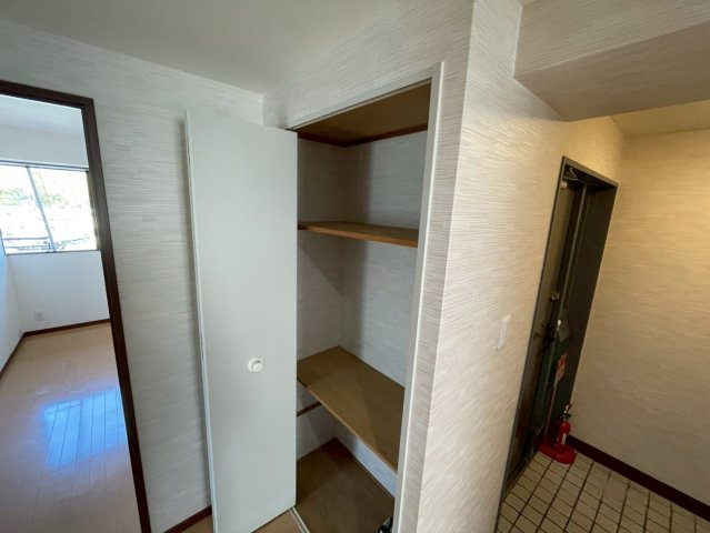 フローラ東御影の内装