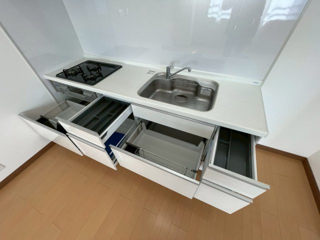 フローラ東御影のキッチン