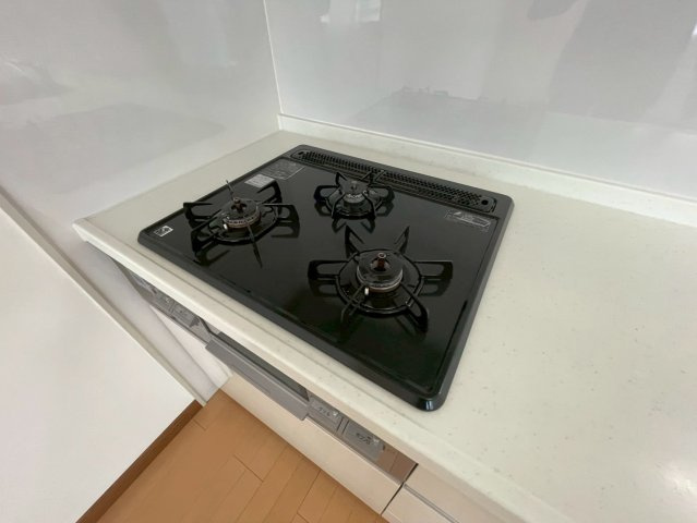 フローラ東御影のキッチン
