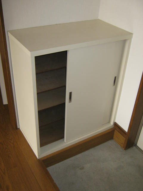 アンジュシャトーの玄関|収納もある玄関です