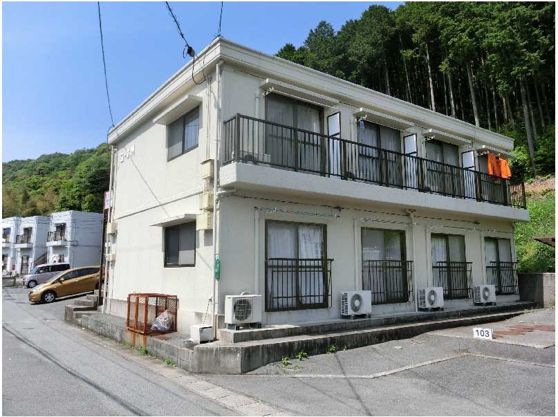 コーポＭの外観