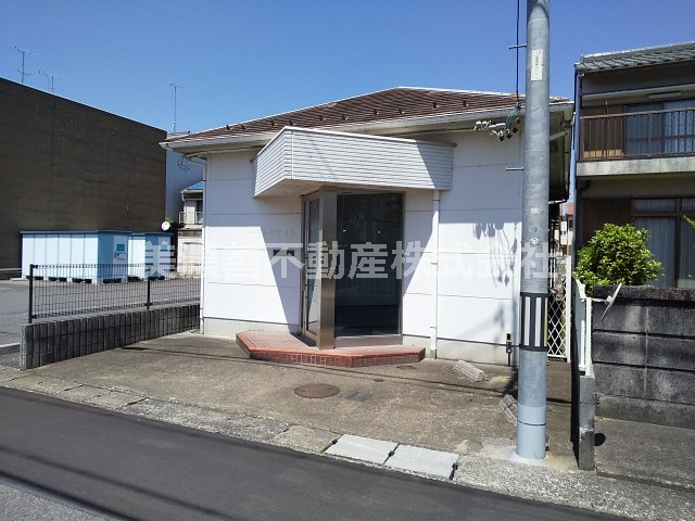 ６１０９３　岐阜市早田東町事務所の外観