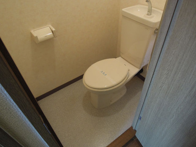 【トイレ】 | サンロード八尾南 | コンパクトで使いやすいトイレです