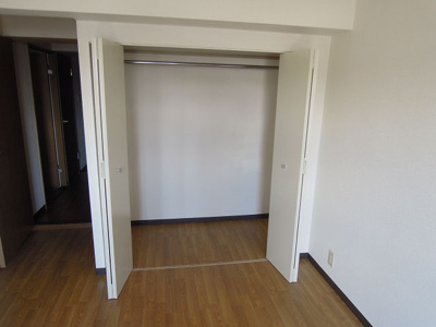 【洋室】 | サンロード八尾南 | 使い勝手のいい洋室です