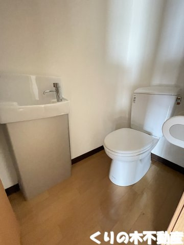 【トイレ】 | 情報センターマンション | シンプルで使いやすいトイレです