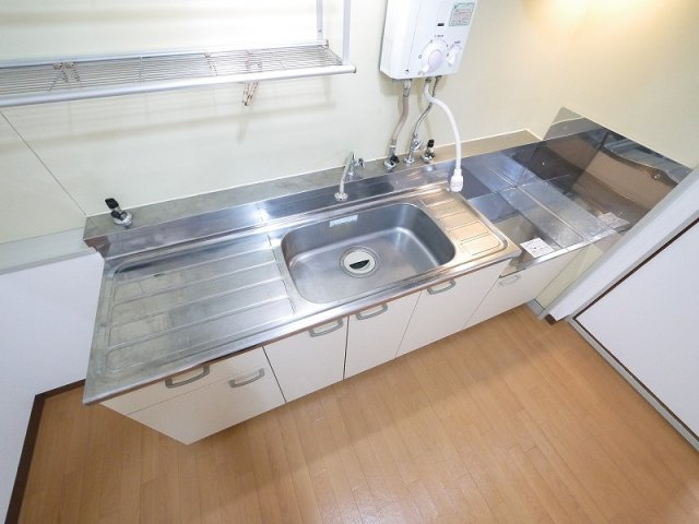 坂田マンションのキッチン|使いやすいキッチンです