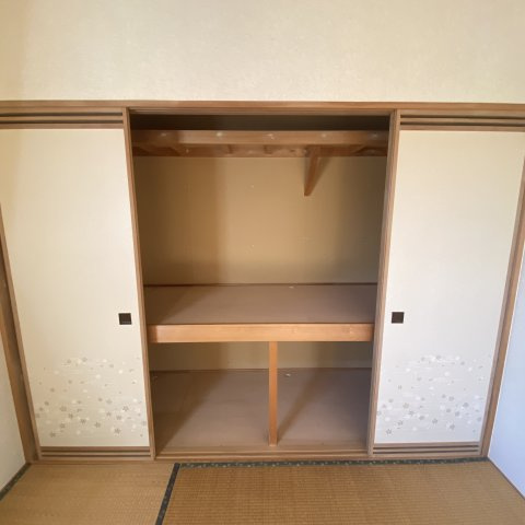 高橋マンションの収納