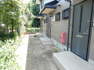 【エントランス】 | コート西砂A | ゆとりのあるエントランスです