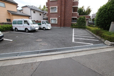 【※要空確認】敷地内駐車場です♪