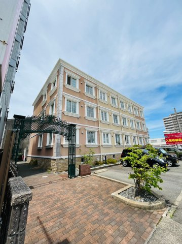 仲介手数料0円！！レインボーカーサ内田橋の外観