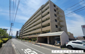 【外観】 | ロイヤルシャトー井口　「修大協創中高前駅」電停徒歩8分　「井口車庫」バス停徒歩6分
