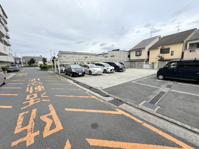 【駐車場】 | メゾンドール富田林