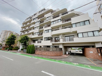 【外観】 | JR 【春日】駅徒歩6分♪専有面積100㎡超えのこちらのマンション、建具まで新品交換リフォーム済みです。是非ご内覧ください♪