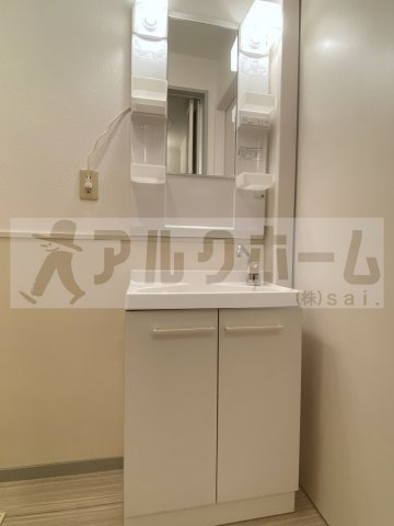 サンビレッジOKUNO(オクノ) Dの独立洗面台