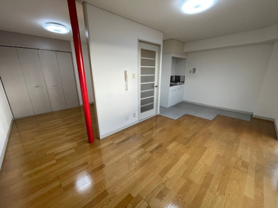 【居間・リビング】 | リバティヒルズ