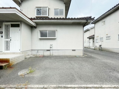 【駐車場】 | めぐる館（道善２丁目）