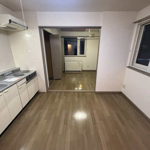 ハイツＴの居間・リビング