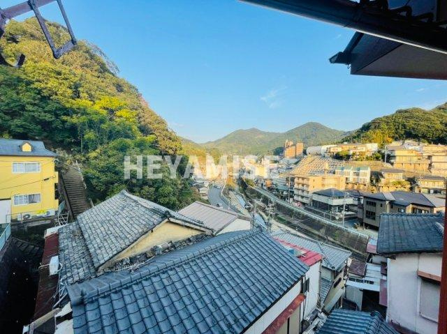 シャトル昭和の展望