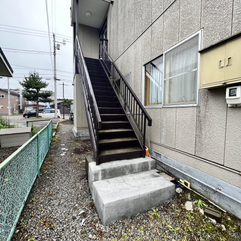 コーポ風見鶏の庭